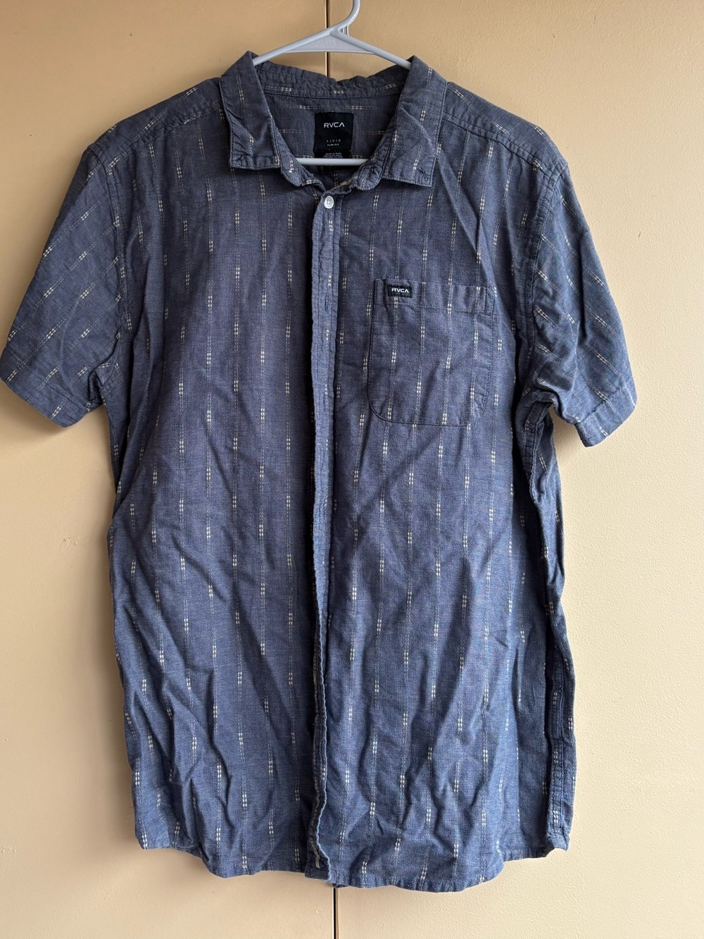 RVCA Men’s short sleeve button shirt